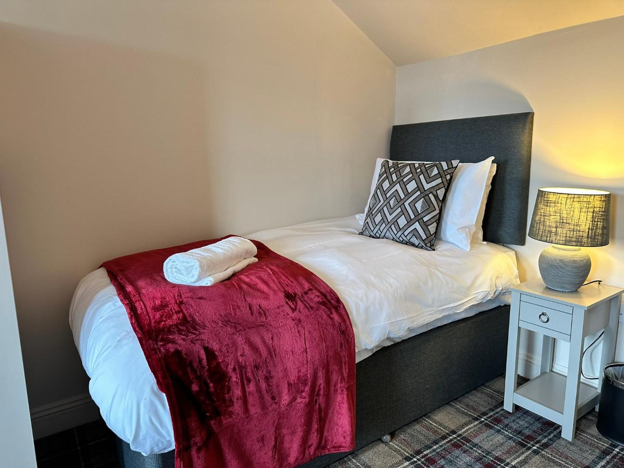 The Prince Albert Pub & Hotel Windsor Luaran gambar